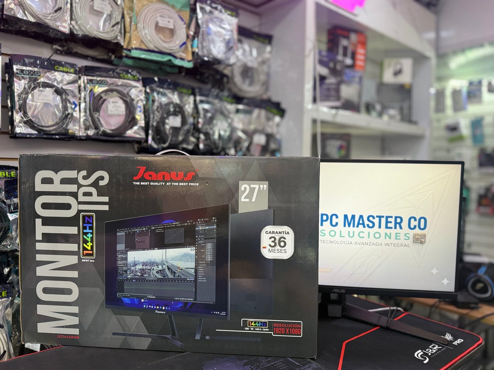 Monitor Janus ips 27 pg 144hz
